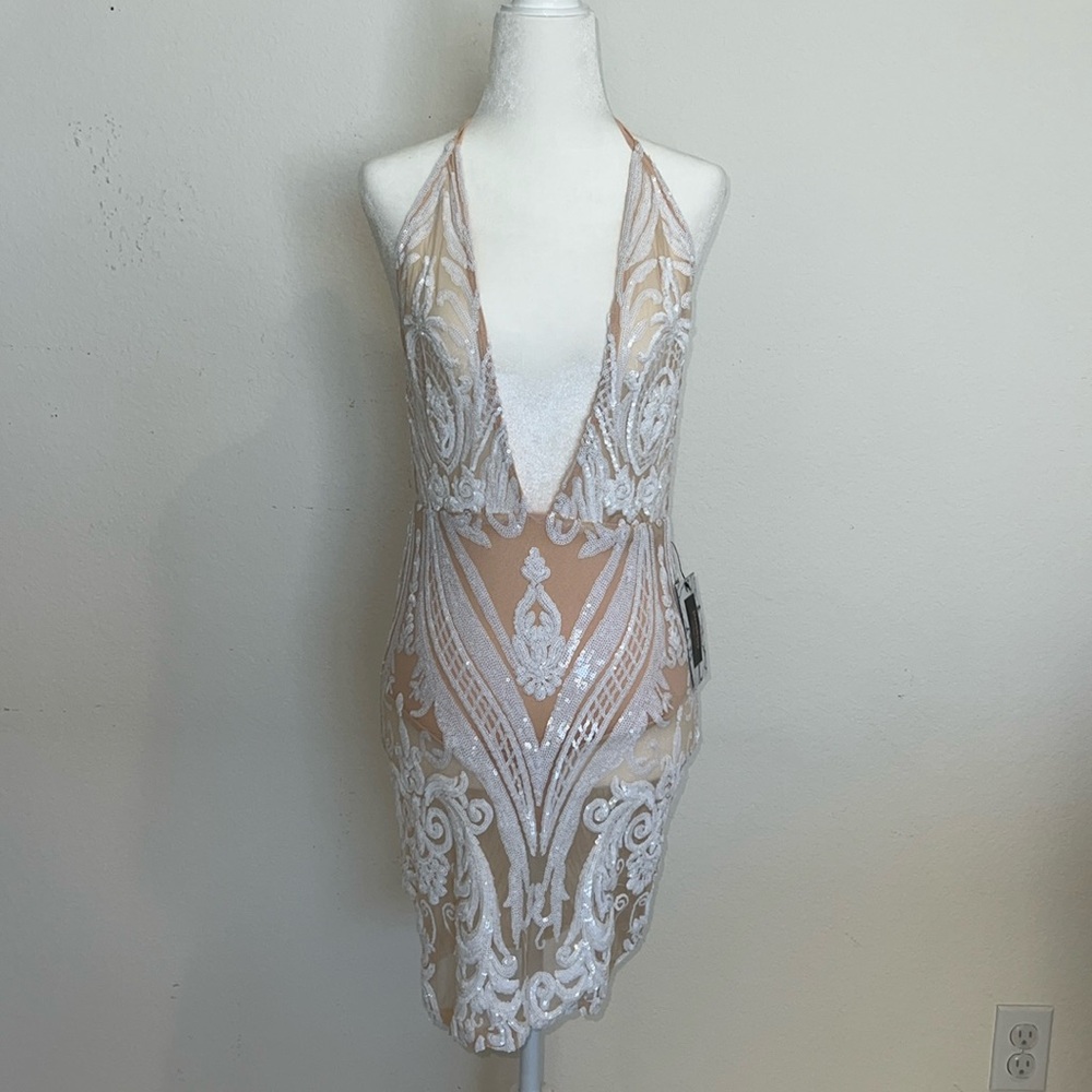 Sexy White sequence dress with beige lining